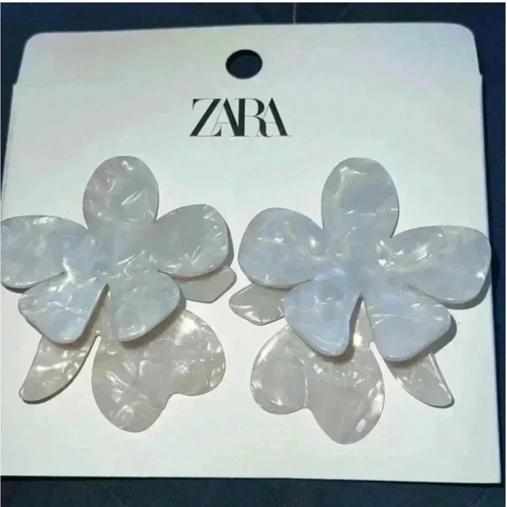 Zara White acetate Floral Earrings
